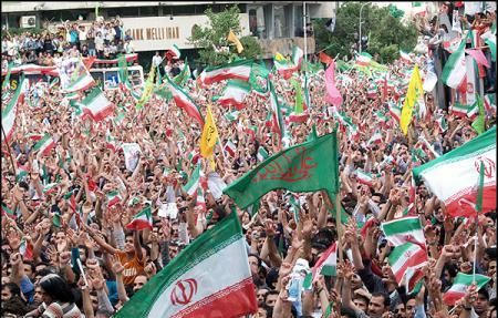 حضور مردم اصفهان در راهپیمایی 22 بهمن