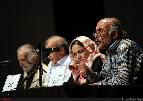 نمایش نامه خوانی آثار اسماعیل خلج