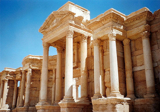 داعش معابد تاریخی پالمیرا را نابود می‌کند