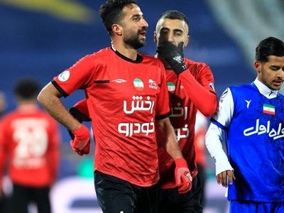  محمدی: بازی را از تراکتور دزدیدند/ برد ما را دو دستی تقدیم استقلال کردند 