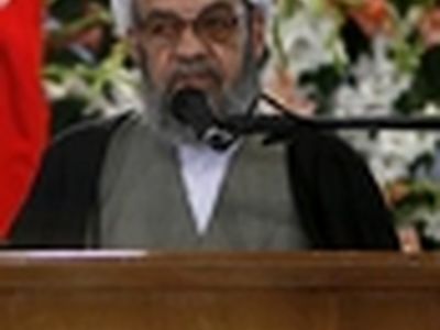 سوره کوثر بیانگر حقانیت دعوت به توحید پیامبر(ص) است