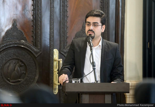 دیدار اعضای انجمن معماران و شهرسازان جوان با آیت الله هاشمی رفسنجانی