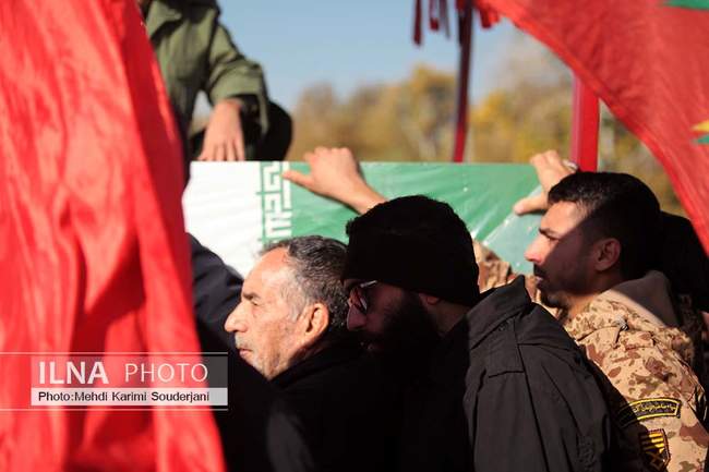 تشییع شهدای گمنام در اصفهان