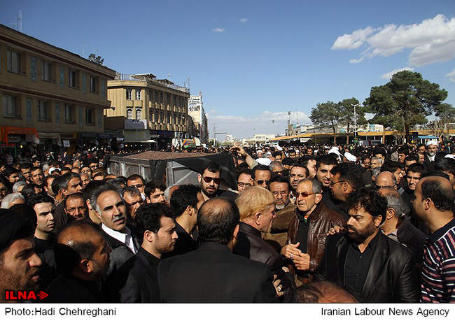 مراسم تشییع پیکر همشیره مقام معظم رهبری