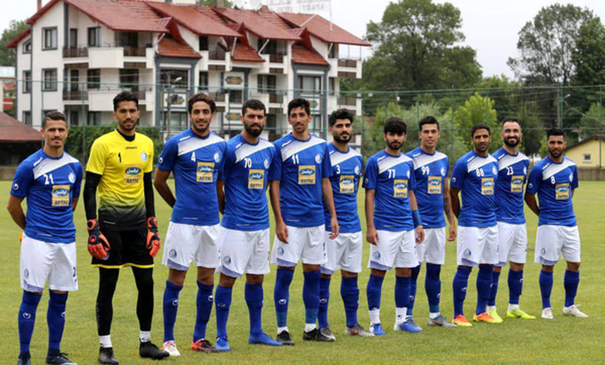 کاروان استقلال به تهران رسید