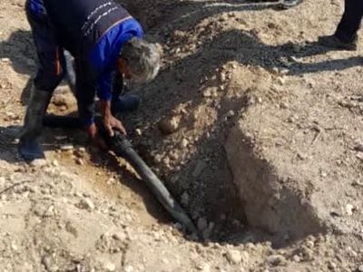 مسدود شدن خیابان پروین اصفهان به دلیل پس‌زدگی فاضلاب