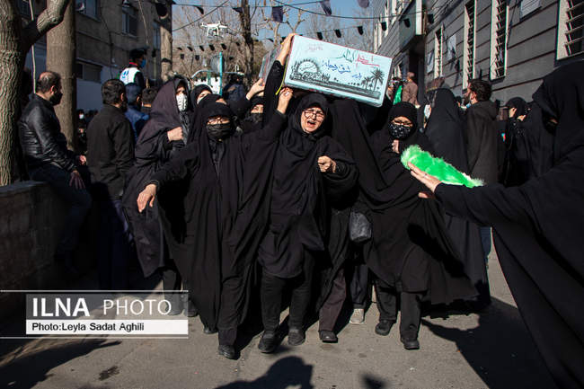 تشییع باشکوه پیکر‌های مطهر ۱۵۰ شهید گمنام در تهران/۳