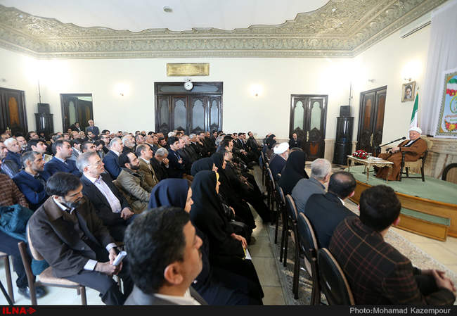 دیدار جمعی از فرماندهان دفاع مقدس با آیت الله هاشمی رفسنجانی