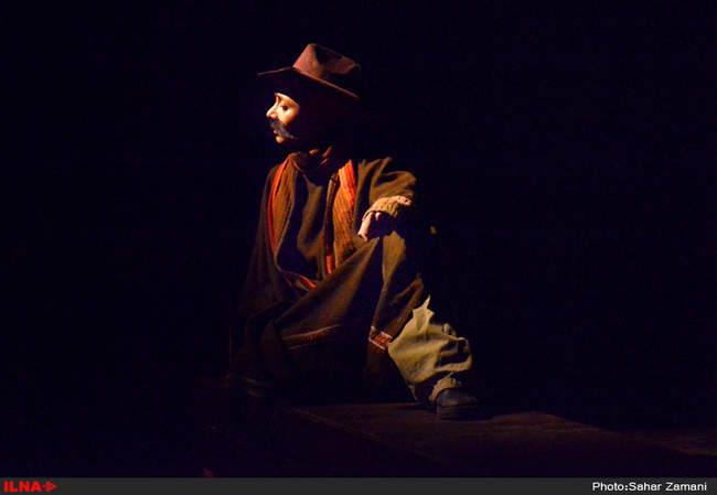 نمایش «مثل آب برای شکلات» 