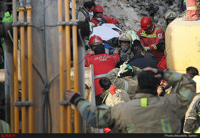هفتمین روز حادثه پلاسکو/3
 
