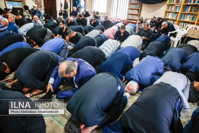 تشییع پیکر «احمد توکلی»