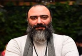 بازیگر سریال «هیولا» در تئاتر «نینوچکا»
