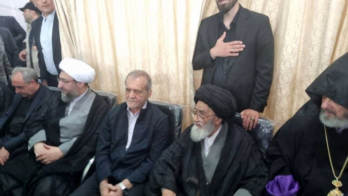 حضور رئیس‌جمهور در مراسم سالگرد شهدای خدمت در تبریز