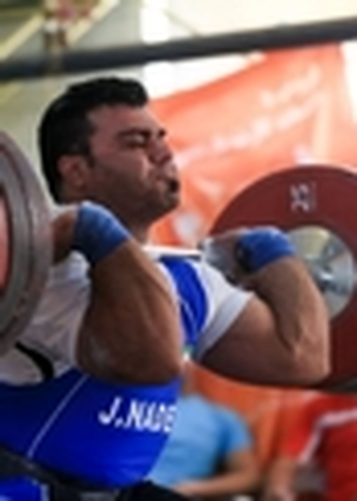 جواد نادری از اردوی تیم ملی وزنه‌برداری خط خورد