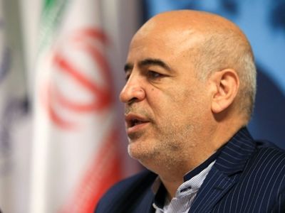 موکول کردن تعیین حقوق و دستمزد کارگران به پایان سال بار روانی دارد
