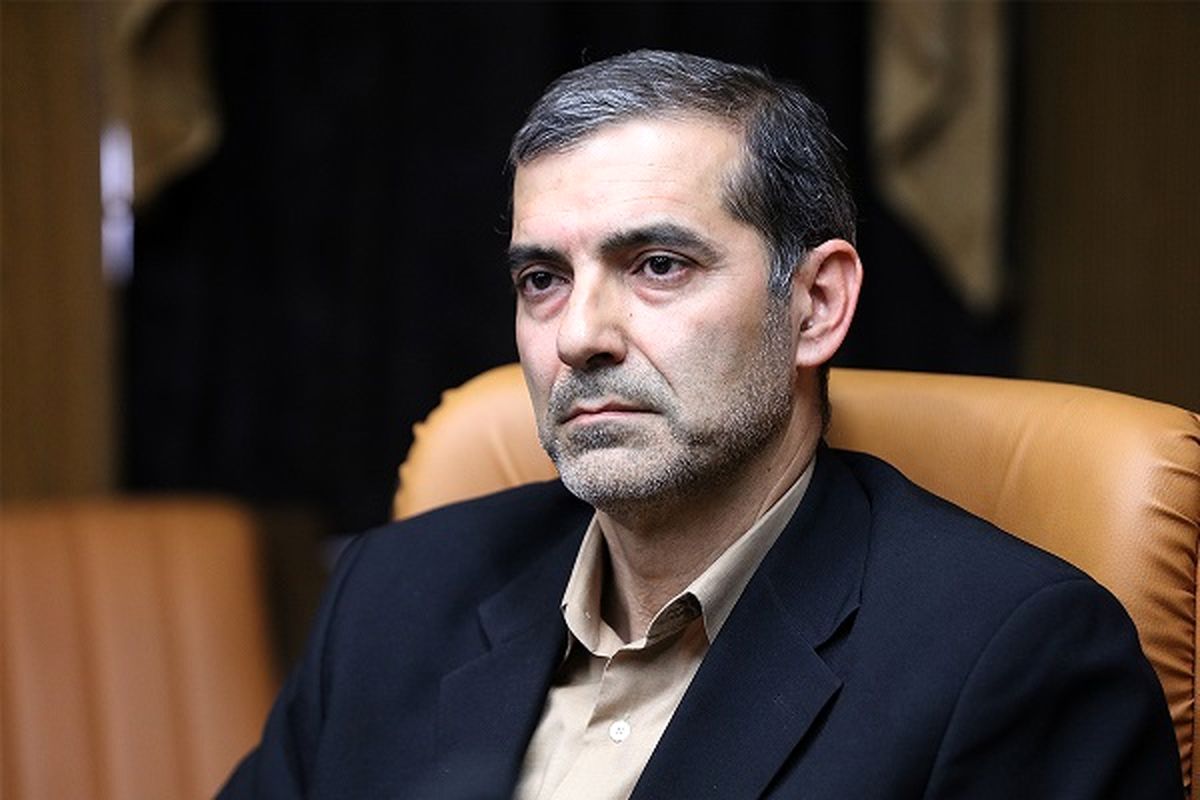 شرط تامین اجتماعی برای پرداخت با سهولت هزینه‌های ویزیت/ فایده
۴ هزار میلیارد تومانی «نسخه الکترونیک» برای کشور  