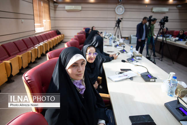 نشست خبری سخنگوی دولت با خبرنگاران قزوینی 