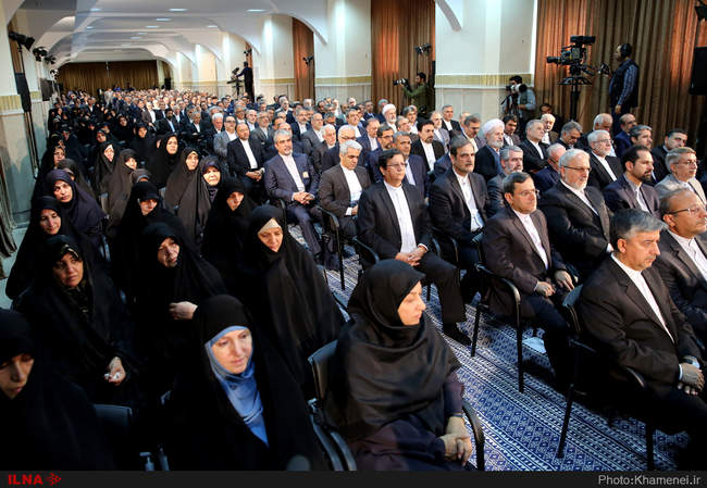 دیدار سفرا و مسئولان وزارت امور خارجه با رهبر معظم انقلاب 