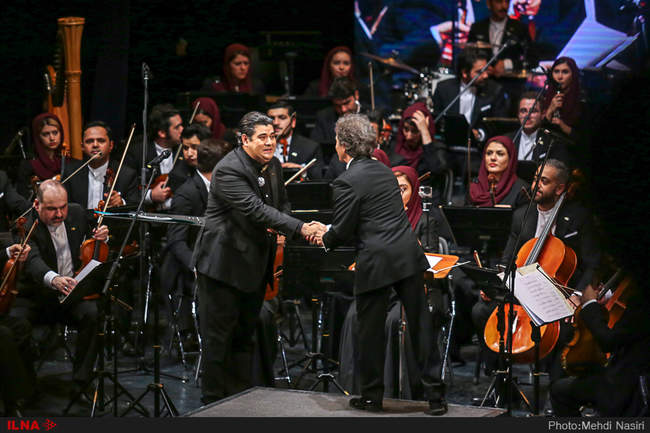 مراسم بدرقه تیم ملی فوتبال ایران به همراه رونمایی از سرود تیم ملی