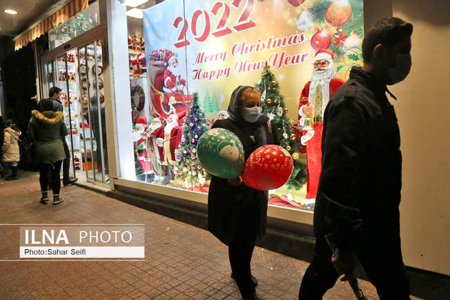حال و هوای خرید کریسمس در تهران