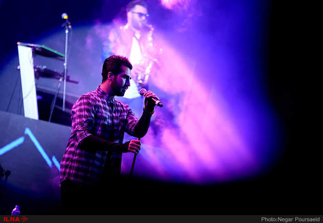 گروه موسیقی ماکان بند