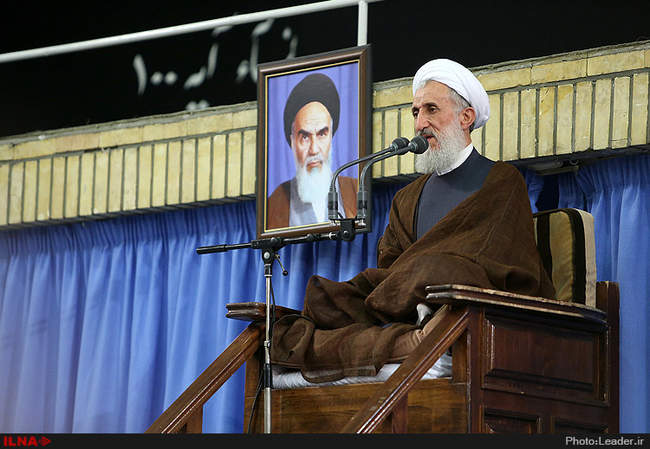 مراسم بزرگداشت جان‌ باختگان فاجعه‌ی منا با حضور رهبر انقلاب
