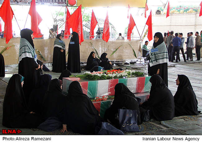 مراسم وداع با پیکرهای مطهر شهدای غواص