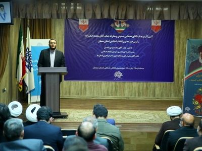 مراسم معارفه رئیس جدید حوزه هنری استان سمنان برگزار شد/ فرهنگ با تهرانیزه شدن از دست رفته است