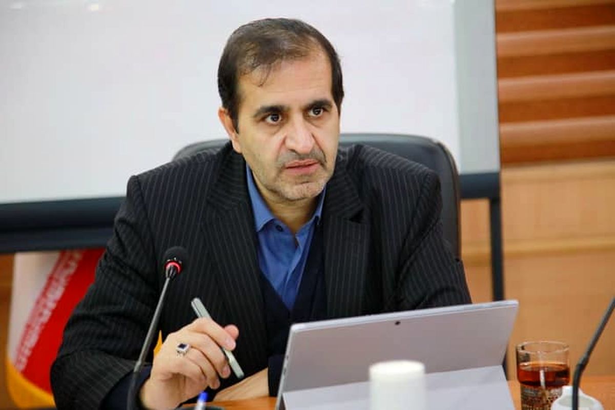 برپایی نمایشگاه "عطر سیب" در ۸ نقطه شهر تهران