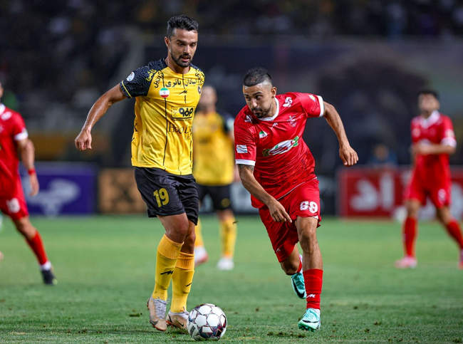 گزارش تصویری دیدار سپاهان و پرسپولیس