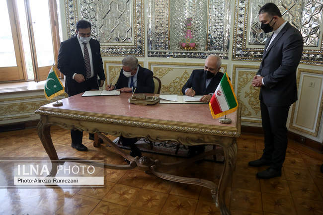 دیدار وزیر امور خارجه پاکستان با محمد جواد ظریف