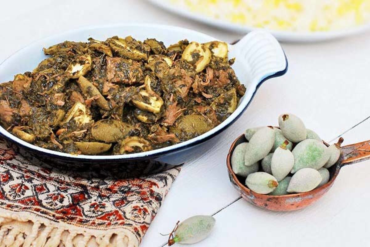 طرز تهیه خورش چغاله بادام