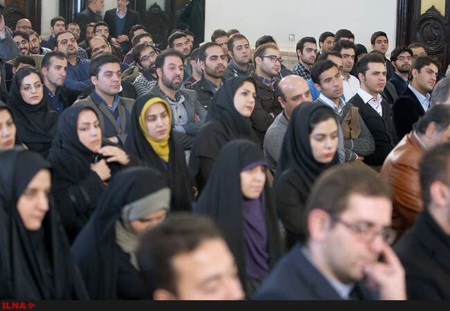 دیدار جمعی از دانشجویان دانشگاه‌های مختلف کشور با آیت‌الله هاشمی رفسنجانی