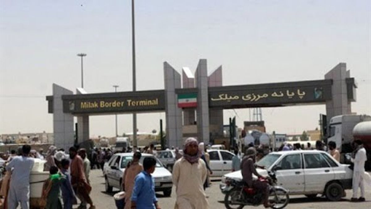 گمرکات مرزی سیستان‌ و بلوچستان تعطیل می شوند