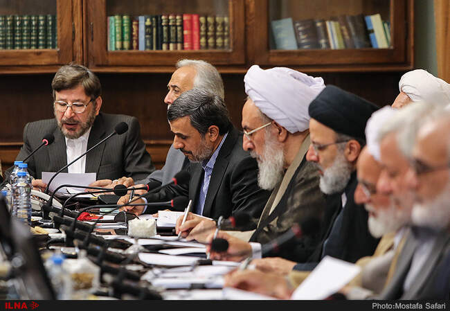 اولین جلسه مجمع تشخیص مصلحت نظام به ریاست‌ آیت‌الله هاشمی‌شاهرودی
