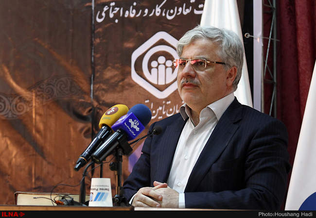 مراسم رونمایی از ۱۴ داروی جدید در کارخانجات دارویی داروپخش با حضور ع�