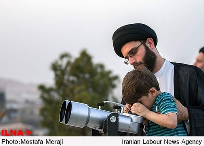 استهلال ماه شوال در روز سیم ماه رمضان در قم