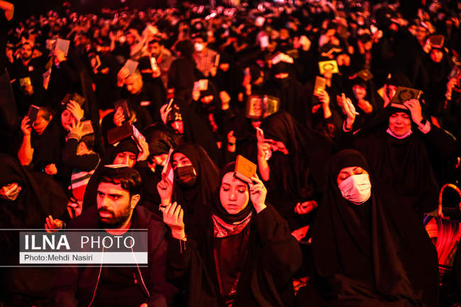 مراسم احیای شب بیست و یکم رمضان در ستاد فرماندهی انتظامی تهران بزرگ