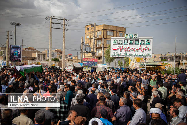 مراسم تشییع پیکر جانباختگان انفجار اسکله شهید رجایی بندرعباس