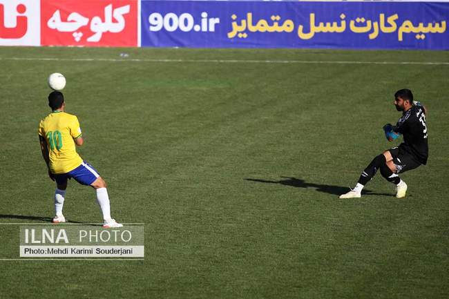 گزارش تصویری بازی ذوب آهن اصفهان و صنعت نفت آبادان 