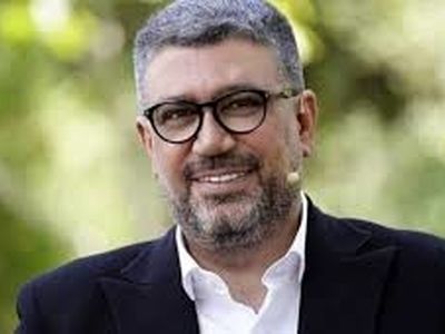 رضا رشیدپور: محسن چاوشی باوجود حمله‌ها پای عقیده‌اش ایستاد