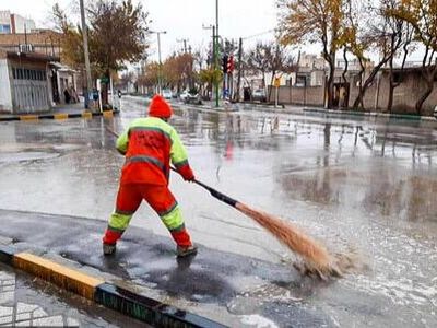 رفع آبگرفتگی تمامی معابر در کرمانشاه در حال انجام است