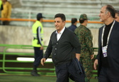 قلعه‌نویی: ذوب آهن تیم خوبی است ولی به سه امتیاز این بازی نیاز داریم/ امیدوارم در چمن نقش جهان لیز نخوریم
