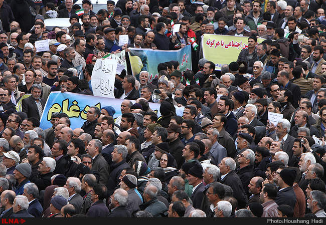 بیست و پنجمین سالگرد تصویب قانون کار/1