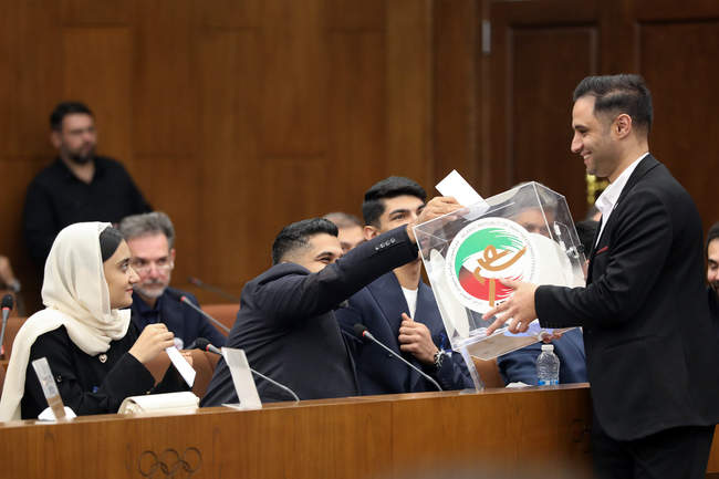 مجمع انتخاباتی فدراسیون تکواندو