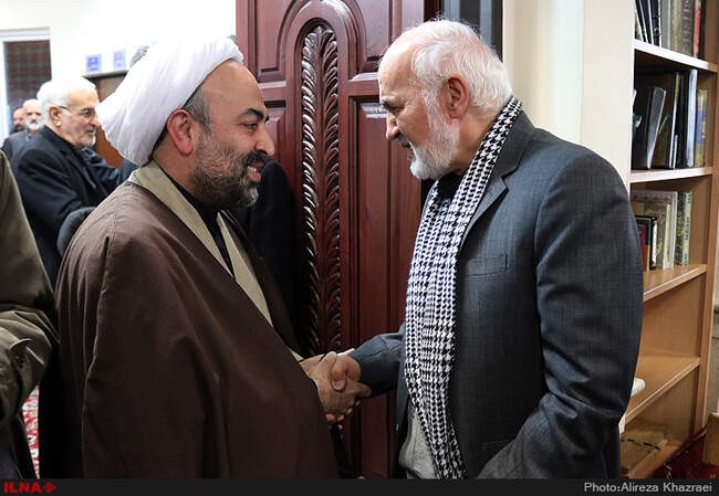 مراسم تشییع محمد توکلی فرزند دکتر احمد توکلی
