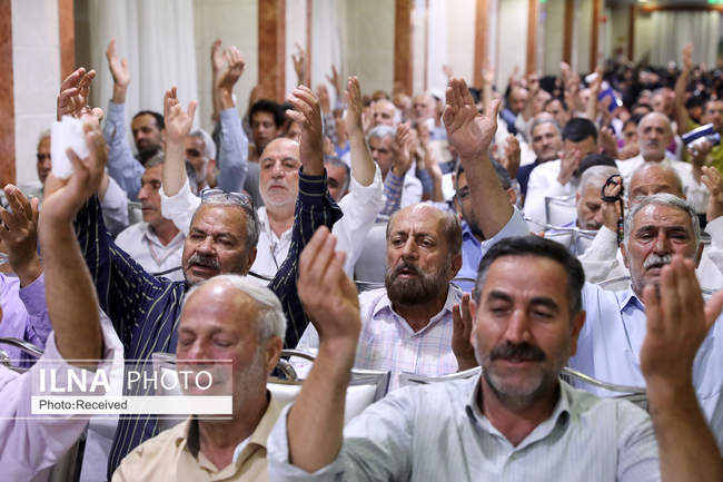 مراسم دعای کمیل زائران ایرانی در مدینه منوره