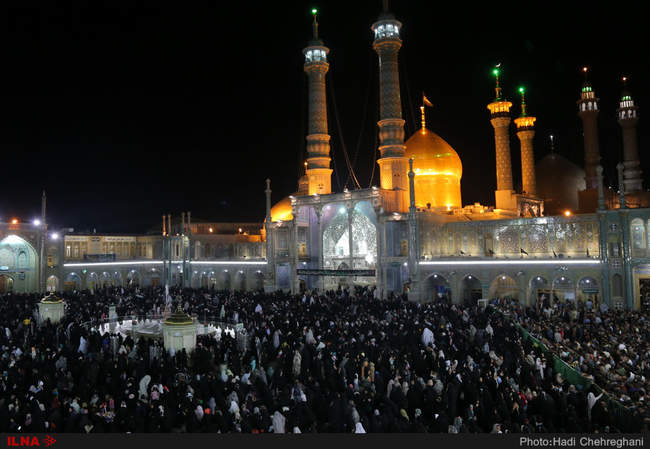 تحویل سال جدید در حرم کریمه اهل بیت قم