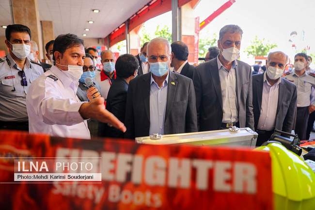 بهره برداری از تجهیزات جدید آتش نشانی اصفهان