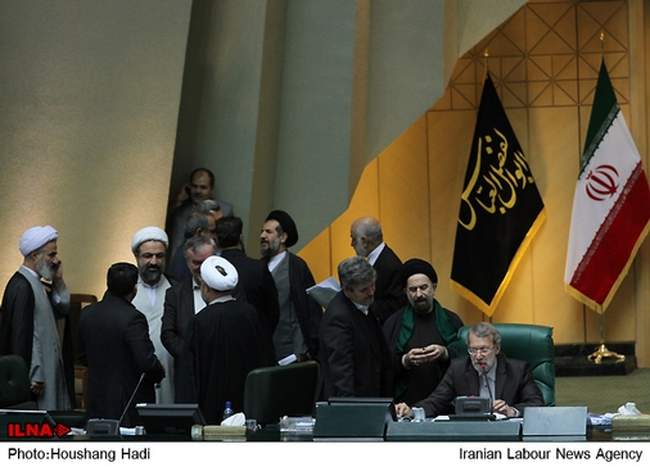حضور وزیر بهداشت، درمان و آموزش پزشکی در مجلس